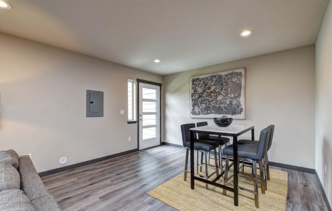 Photo - 14920 Manor Way Townhome