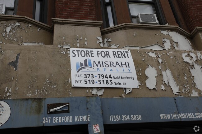 Building Photo - 347 Bedford Ave