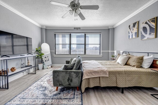 Foto del edificio - 311 W Ashley St