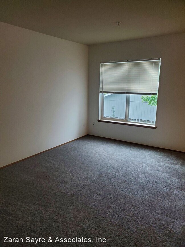 Foto del edificio - 6413 53rd Ave W