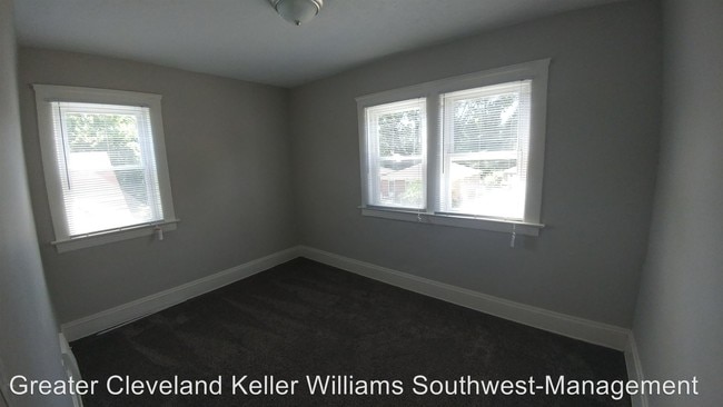 Building Photo - 3 br, 1.5 bath House - 4305 Lucille Ave