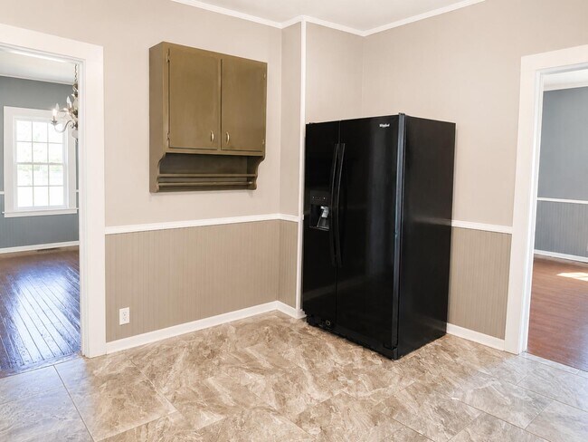 Foto del edificio - 425 Lakeview St