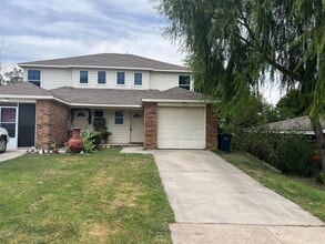 Building Photo - 8008 Arbor Ave