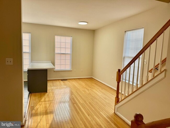 Building Photo - 15714 Lansdale Pl