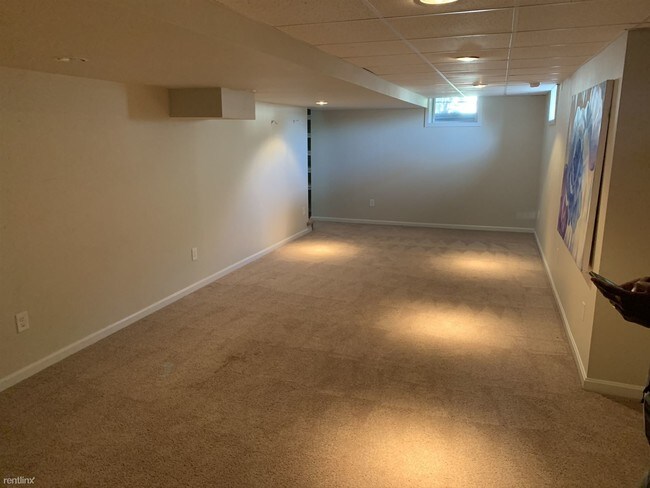 Foto del edificio - 4 br, 3 bath House - 51 Thornhill Court