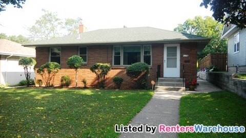 Foto principal - 1087 St Clair Ave