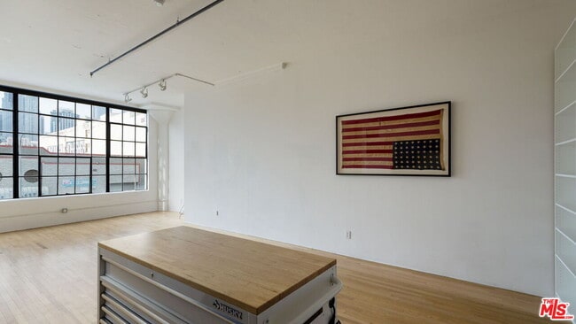 Foto del edificio - 420 San Pedro St