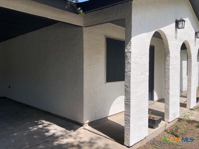 Foto del edificio - 2316 N Austin St