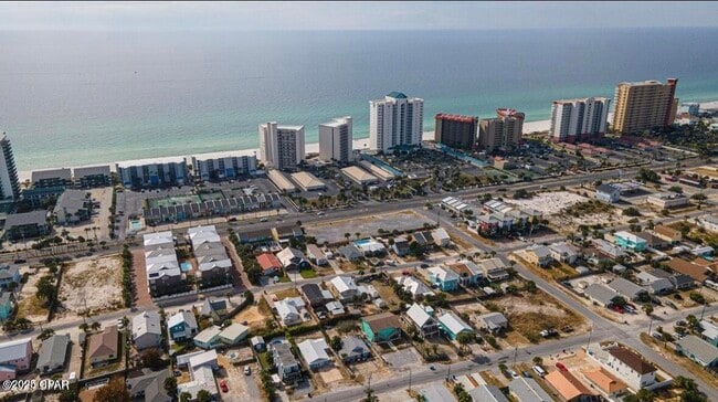 Foto del edificio - 6320 Beach Dr