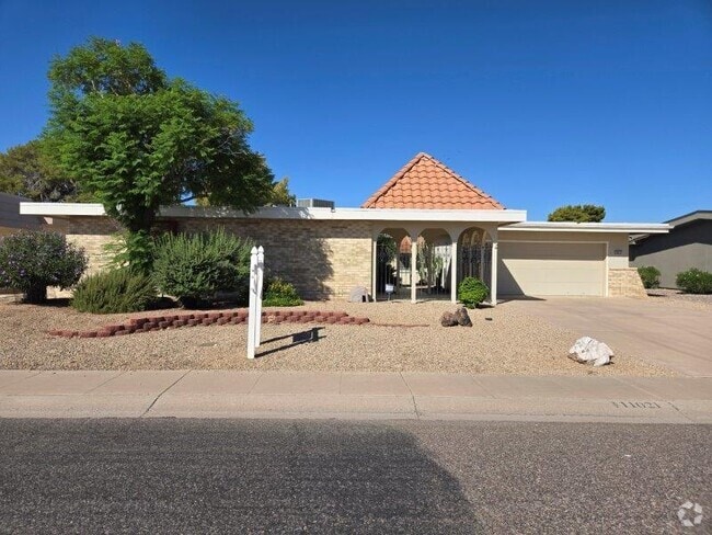 Building Photo - 11021 W Welk Dr