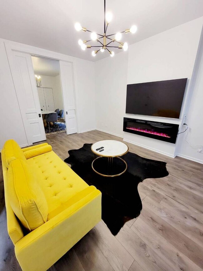 Foto del edificio - 837 N Winchester Ave