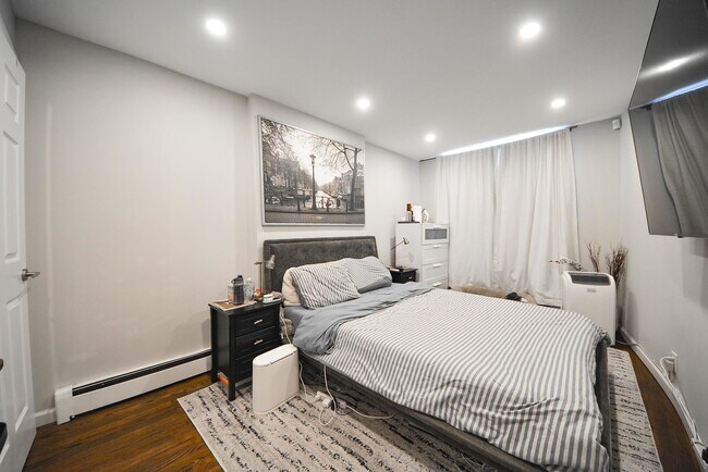 Foto del edificio - 811 Montgomery St