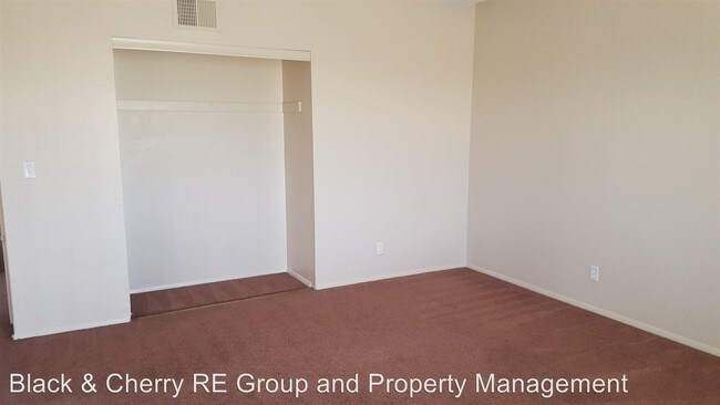 Building Photo - 6984 Appleton Dr