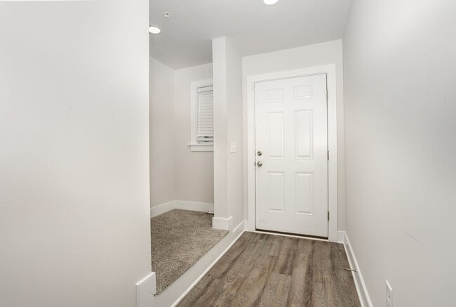 Building Photo - 3119 Herr St