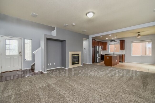 Building Photo - 6451 Stella Luna Dr