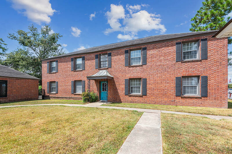 Primary Photo - 4222 Perkins Rd