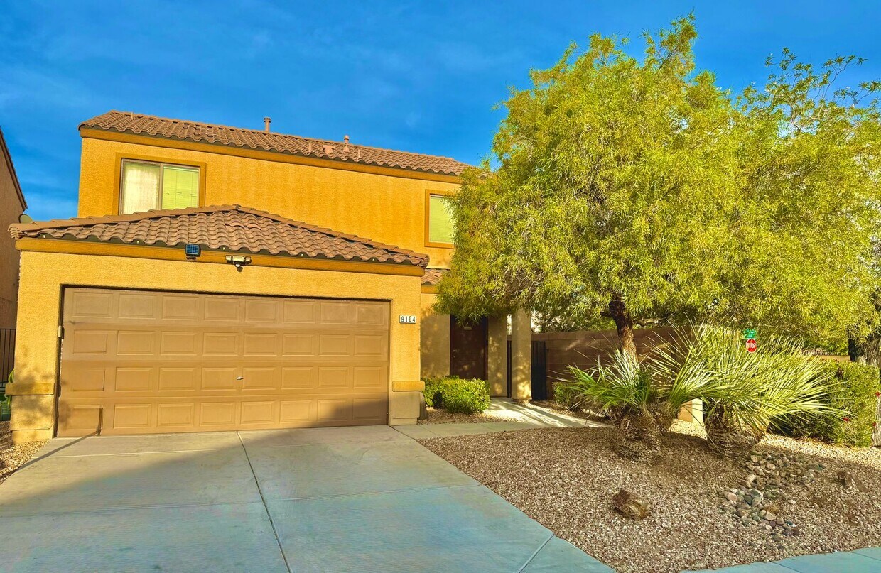 Primary Photo - Mountain Edge home for RENT
