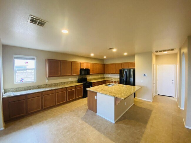 Building Photo - 40740 Ophir Canyon St
