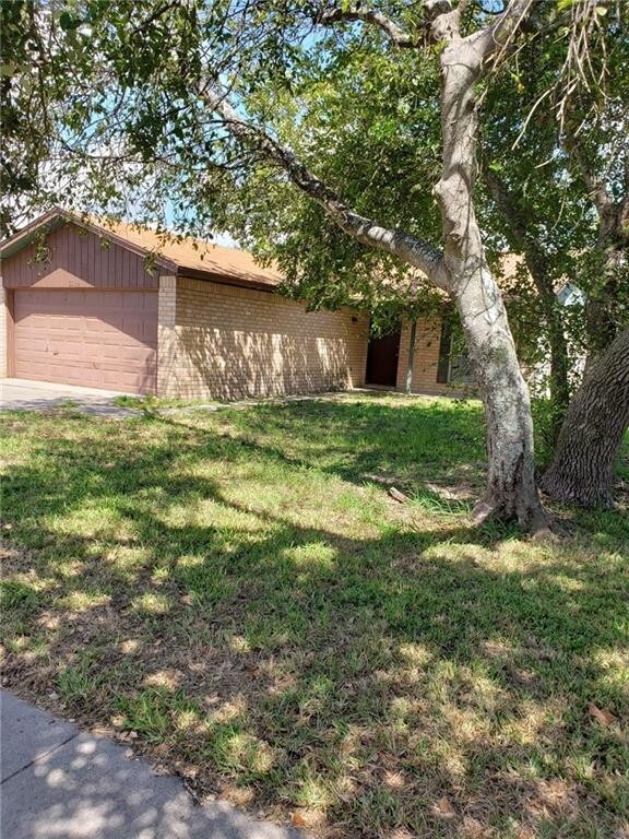 Building Photo - 2308 Redwood Ln