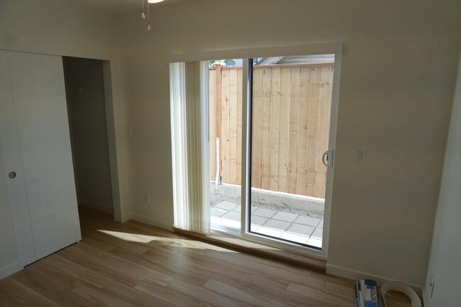 Main floor Bedroom - 4203 S Holden St