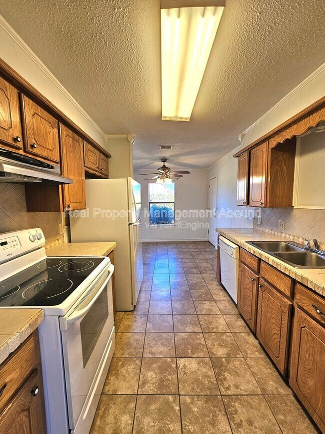 Foto del edificio - 924 Cowell St