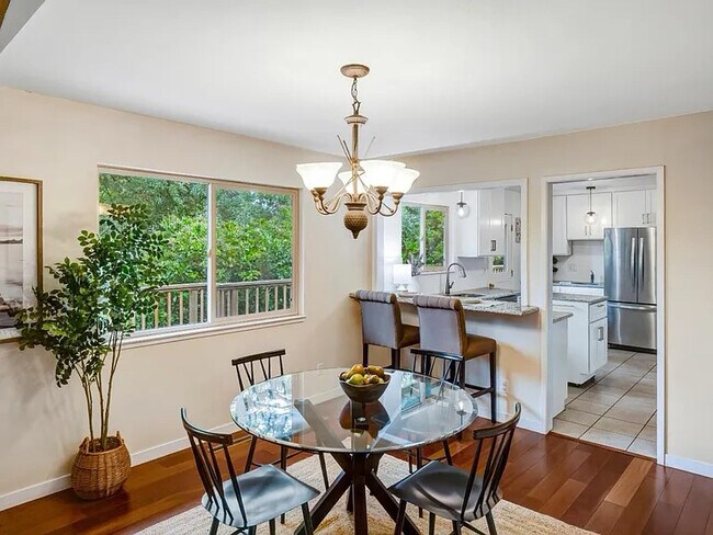 Foto del edificio - 4029 Costado Rd