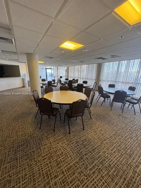 Foto del edificio - 300 Three Islands Boulevard