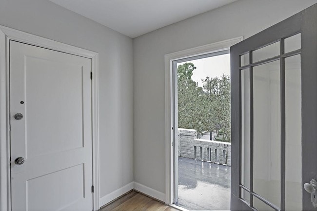 Building Photo - 1405 Harold St