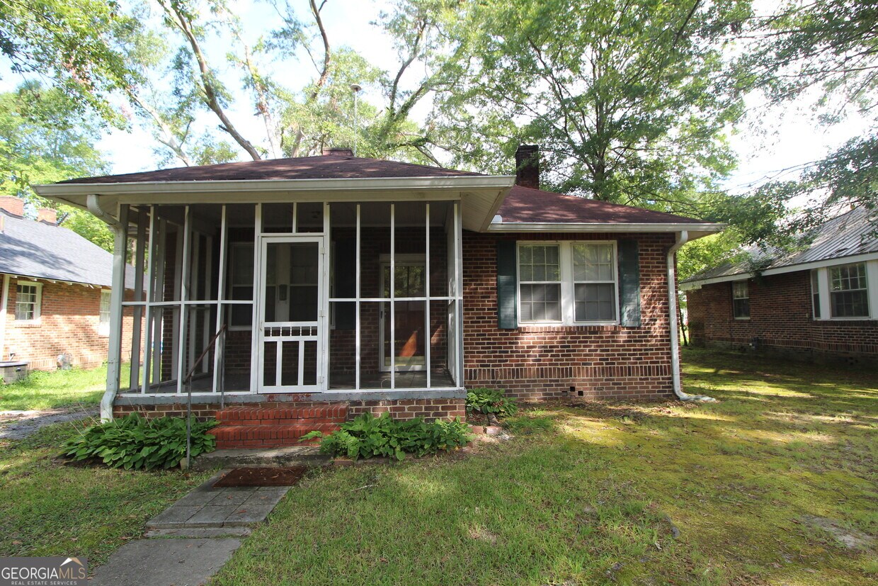 Foto principal - 26 Hickory St NE