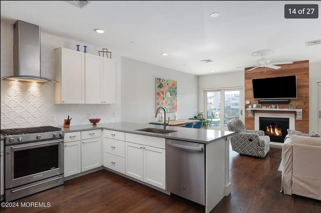 Open Kitchen - 603 Lake Ave