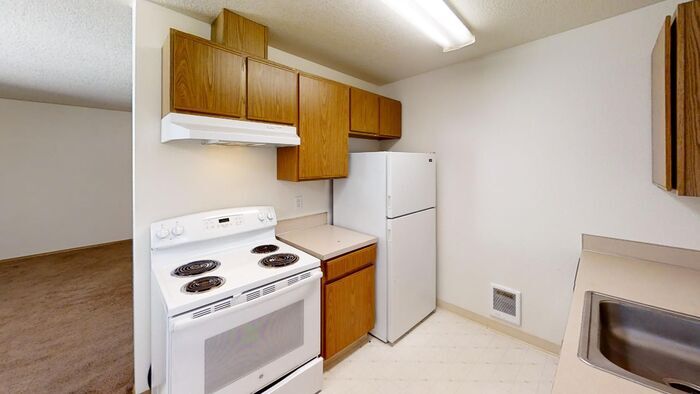 Primary Photo - 618 NE 93rd Ave