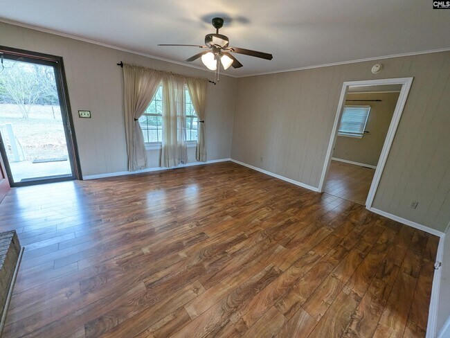 Foto del edificio - 2651 Providence Rd