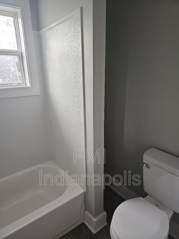 Foto del edificio - 1540 N Grant Ave