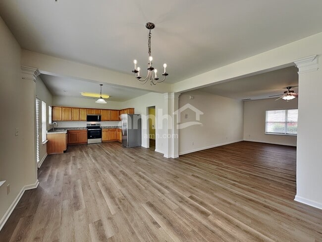 Building Photo - 8616 Old Potters Rd