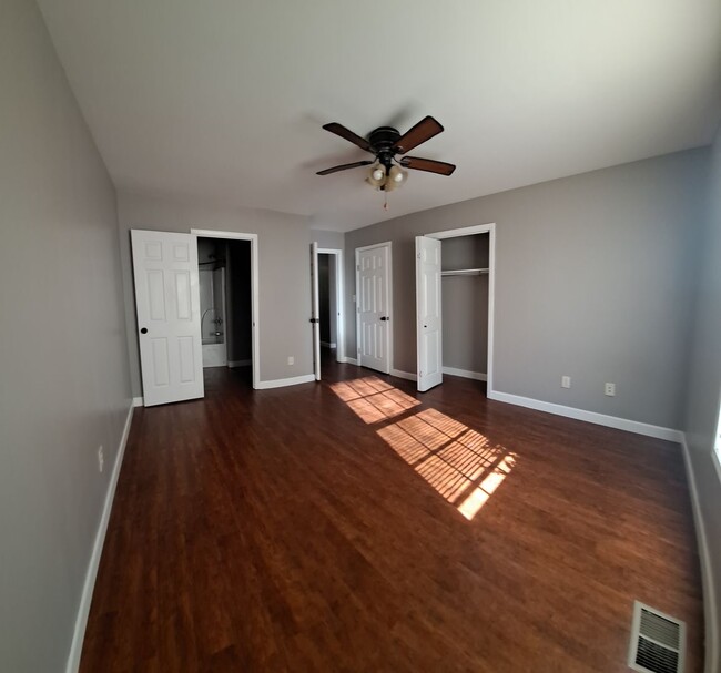 Foto del edificio - 2 Bed/ 2 Bath Hickory Cove