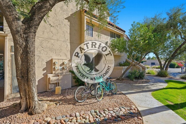 Foto del edificio - 9707 E Mountain View Rd