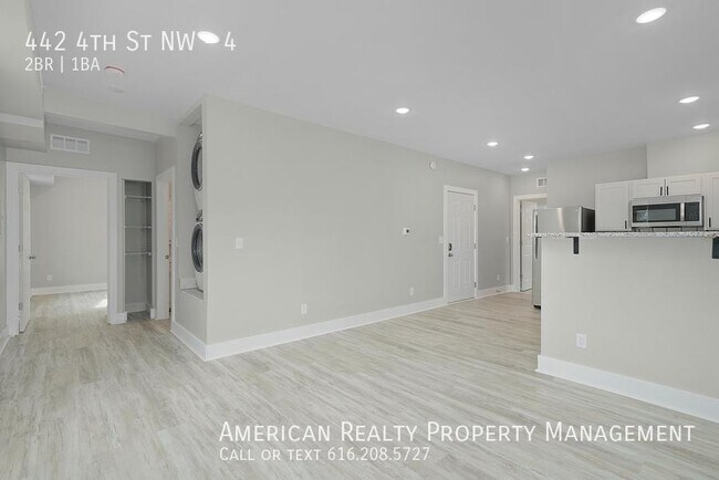Building Photo - 442 4th St NW