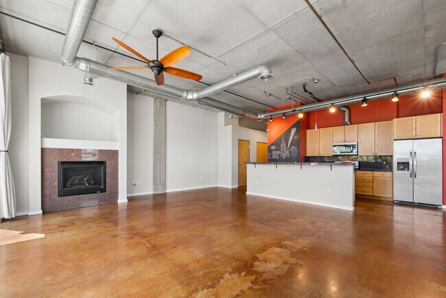 Foto del edificio - 2899 N Speer Blvd