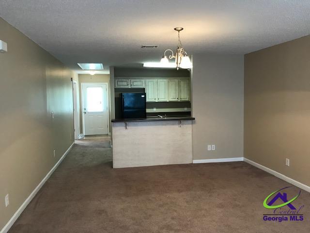 Foto del edificio - 105 Charter Ct