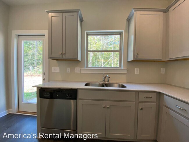 Foto del edificio - 4 br, 3 bath House - 7930 St. James Drive