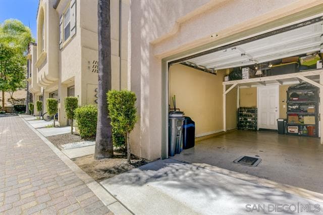 Building Photo - 11901 Miro Cir