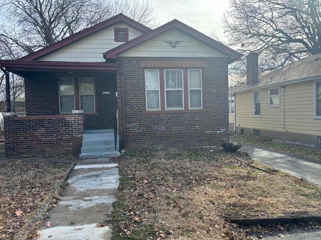 Primary Photo - Charming 3- bedroom