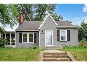 Building Photo - 1588 W Highland Pkwy