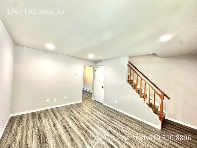 Building Photo - 1747 Hastings Rd