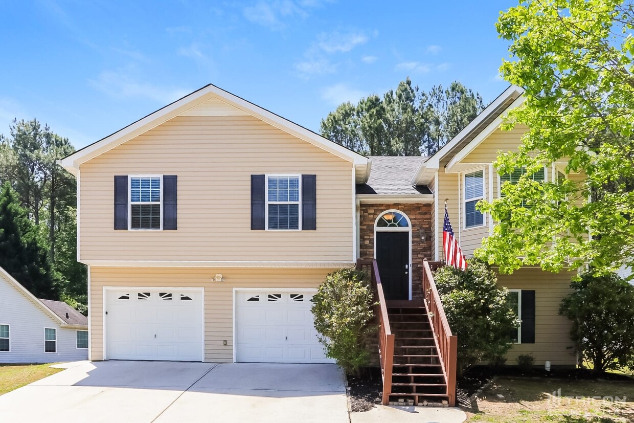 207 W Bridge Drive Dallas GA House Rental in Dallas, GA