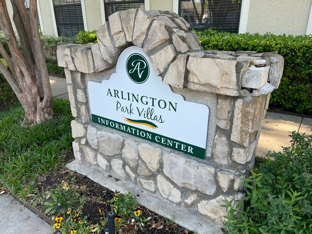 Primary Photo - Arlington Park Villas