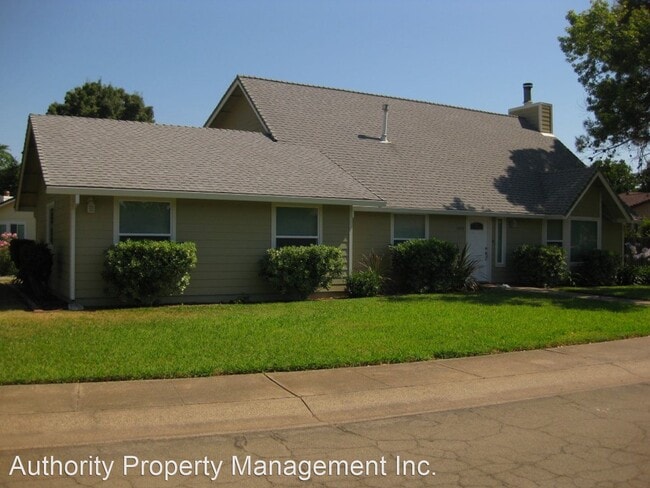Building Photo - 3 br, 2 bath House - 1181 Pineland