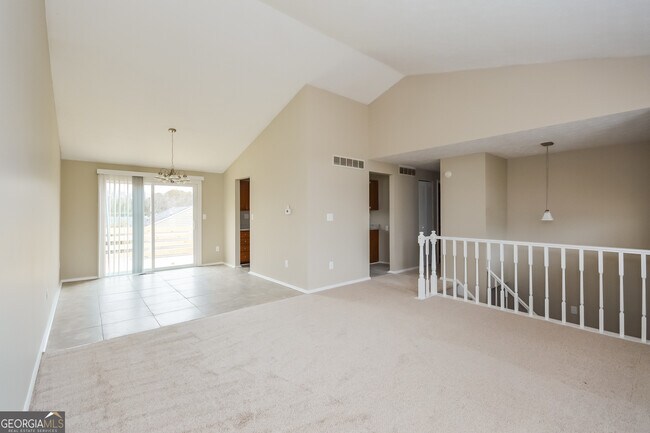 Building Photo - 2077 Raintree Pl