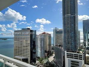 Foto principal - 950 Brickell Bay Dr