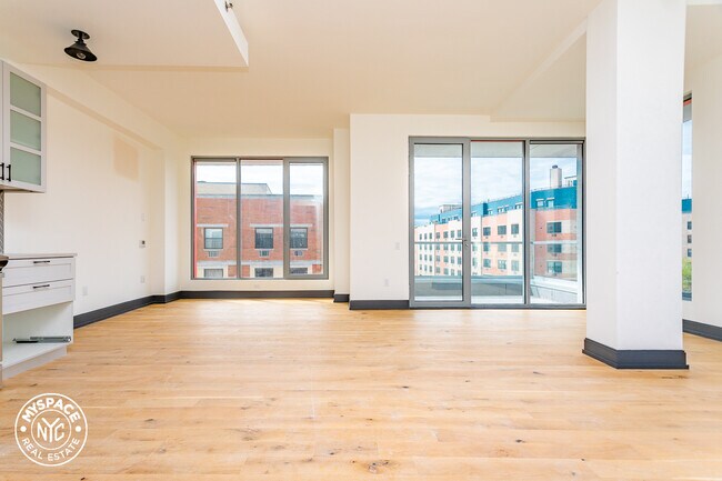 Building Photo - 502 Bushwick Ave